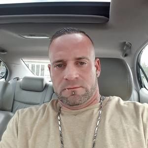 Meet your Posher, Christopher